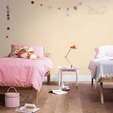 TOTALNIE KREMOWY 2.5L DULUX EASYCARE