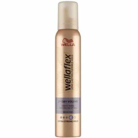 SAMCHEM Wella Wellaflex 2nd Day Volume Pianka do włosów 200 ml WELLAFLEX Stylizacja włosów Wella Wellaflex 2nd Day Volume Pi